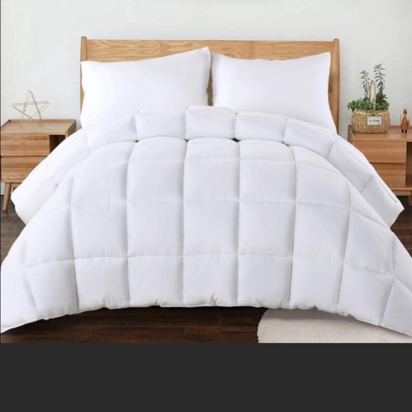 🆕️King Quilted Down Alternative Duvet InsertComforter